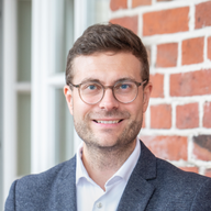Christopher Buschow